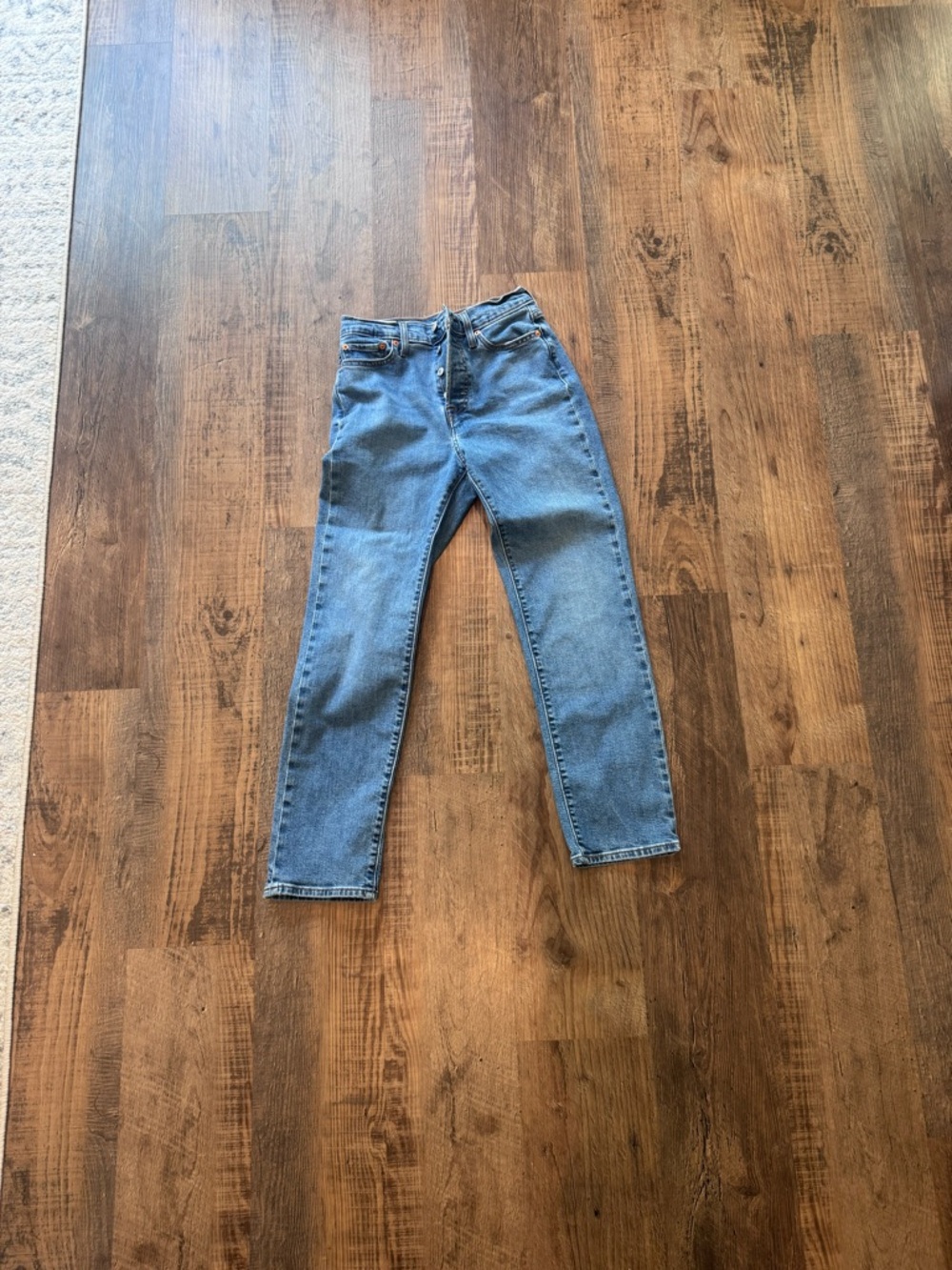 Levi's Wedgie Women's Straight Leg Jeans - Light Blue Denim